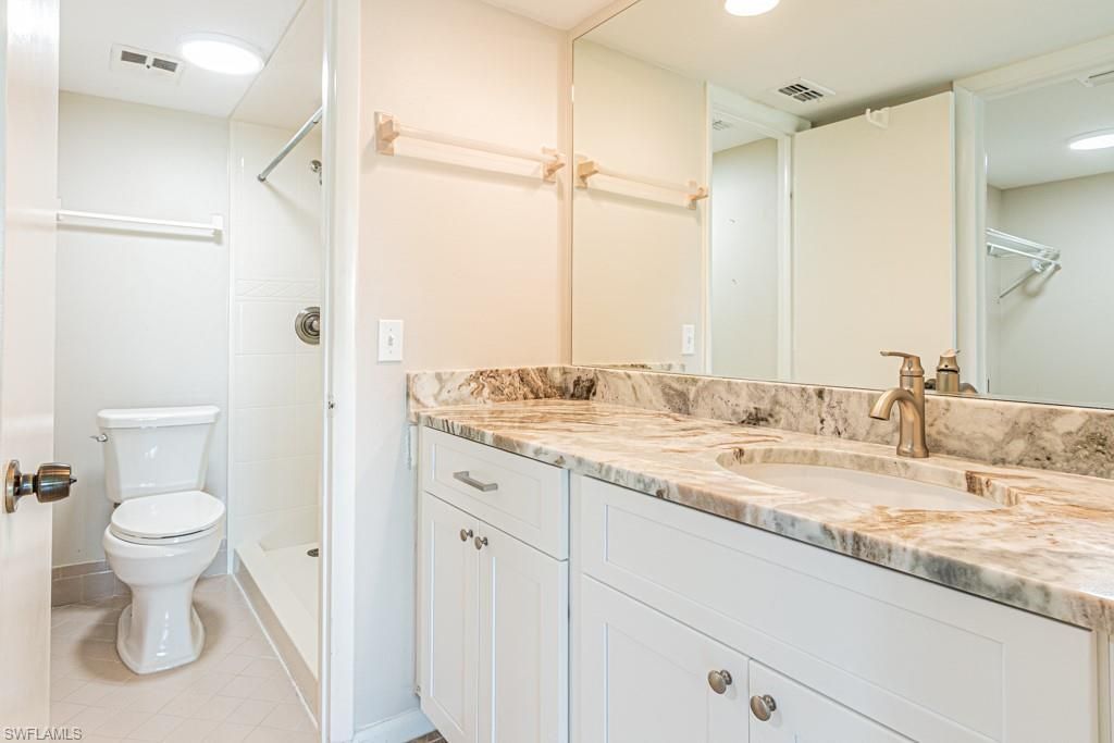 149 Palm Dr , Unit 17, Naples, FL 34112 Photo