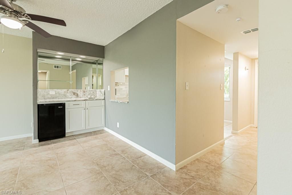 149 Palm Dr , Unit 17, Naples, FL 34112 Photo