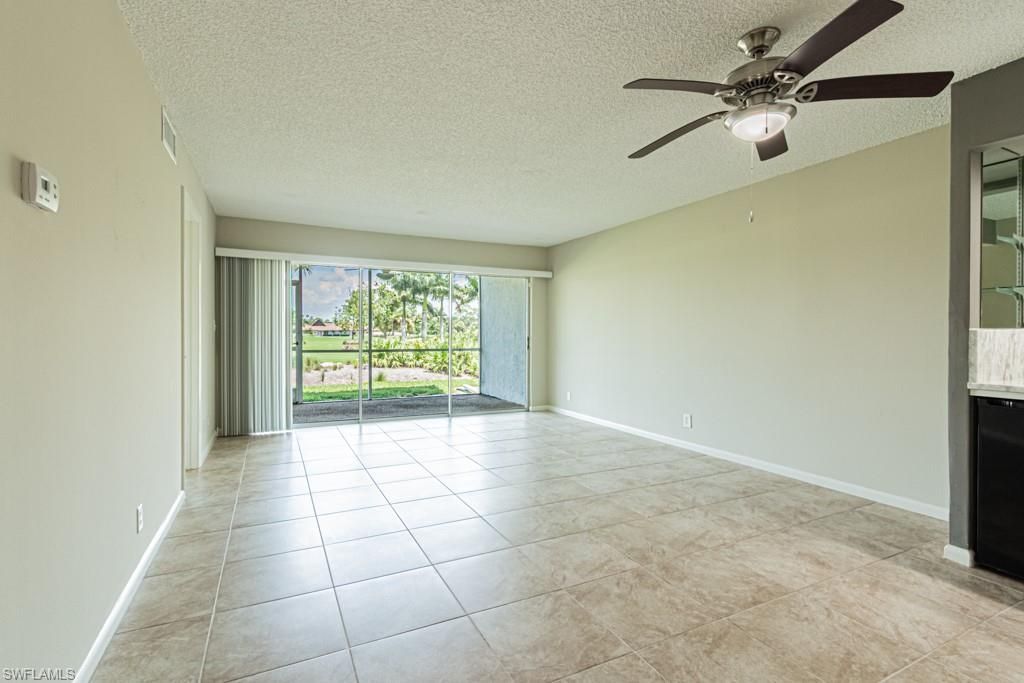 149 Palm Dr , Unit 17, Naples, FL 34112 Photo