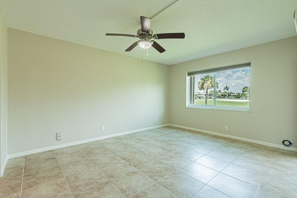 149 Palm Dr , Unit 17, Naples, FL 34112 Photo