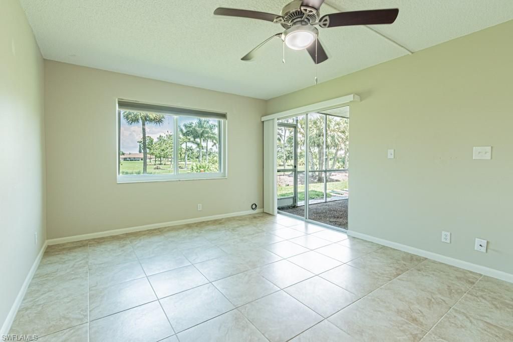 149 Palm Dr , Unit 17, Naples, FL 34112 Photo