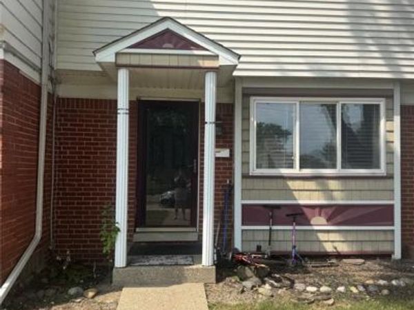 20041 Abrahm Street , Clinton Twp, MI 48035