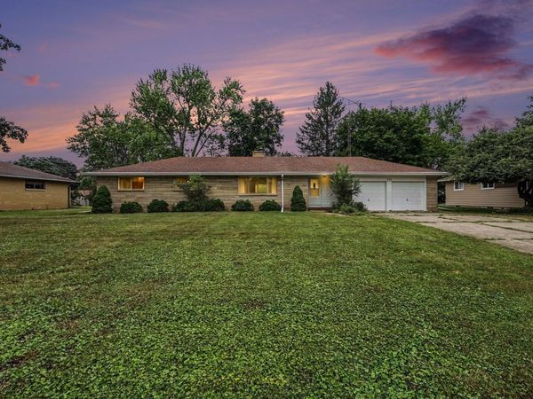 908 Halstead Boulevard, Jackson, MI 49203
