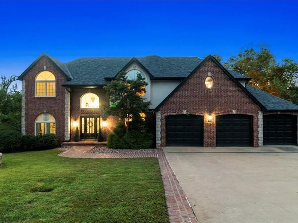 2523 SW Still Meadows Terrace, Blue Springs, MO 64015