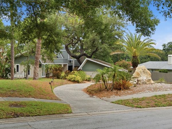 2860 BRIARWOOD LANE, PALM HARBOR, FL 34683