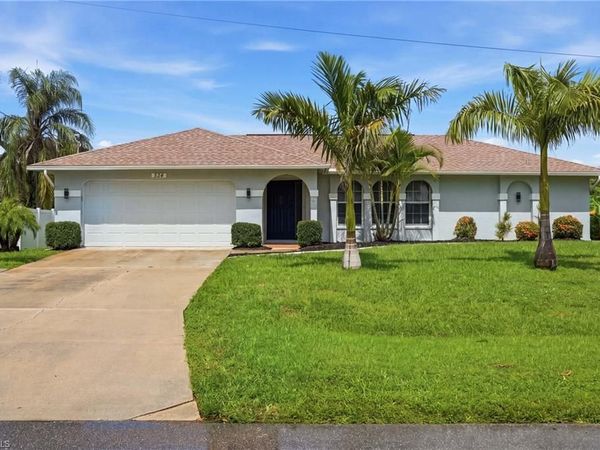 524 SE 8th PL, CAPE CORAL, FL 33990