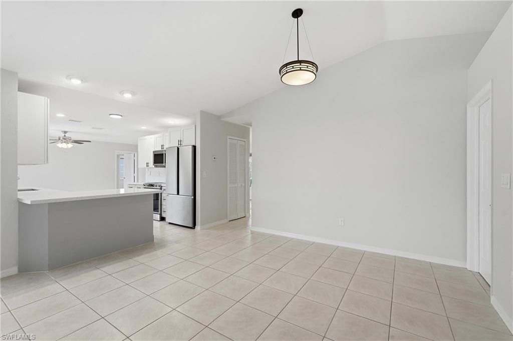 524 SE 8th Pl, Cape Coral, FL 33990 Photo