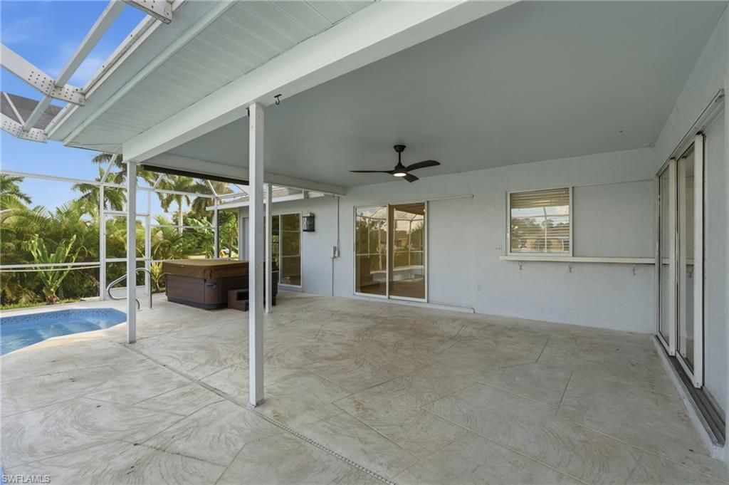 524 SE 8th Pl, Cape Coral, FL 33990 Photo