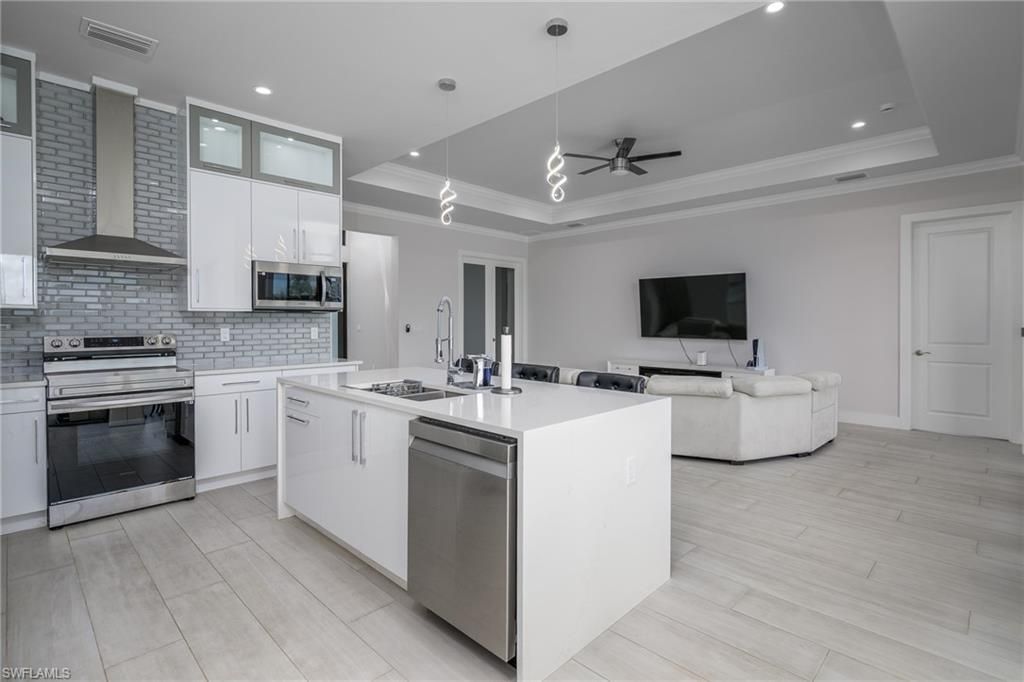 2806 45th Ave Ne, Naples, FL 34120 Photo