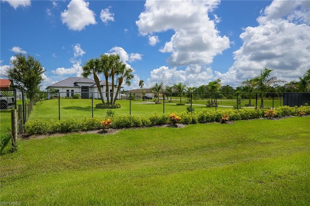 2806 45th Ave Ne, Naples, FL 34120 Photo