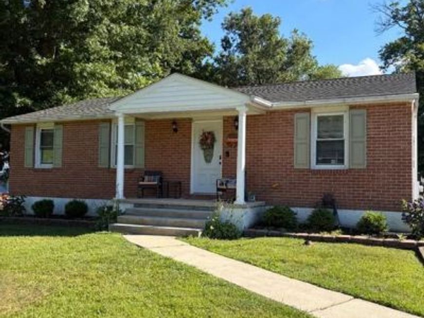 6921 University Drive, Middle River, MD 21220 Main Photo