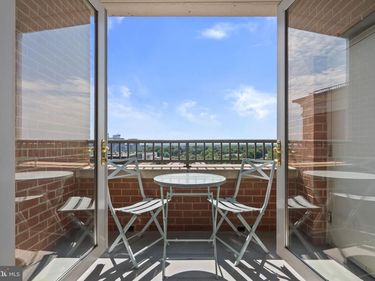 11760 SUNRISE VALLEY DRIVE, Unit 905, RESTON, VA 20191