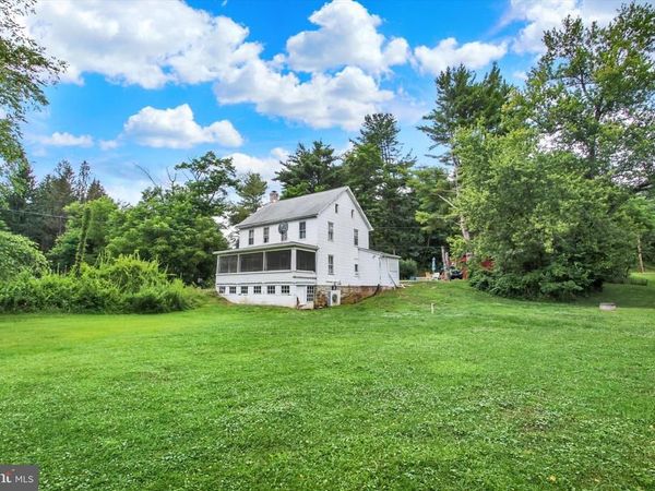7640 INTERSECTION ROAD, GLEN ROCK, PA 17327