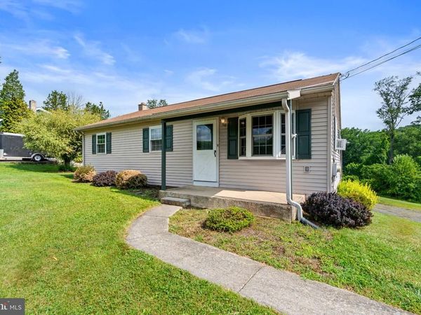 1457 HUFFS CHURCH , BARTO, PA 19504