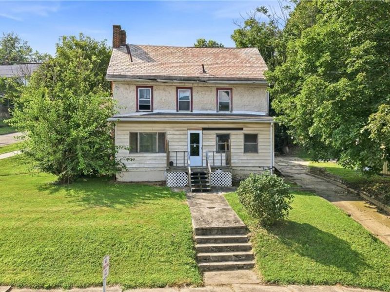245 Main Street , Leetonia, OH 44431 Photo 2