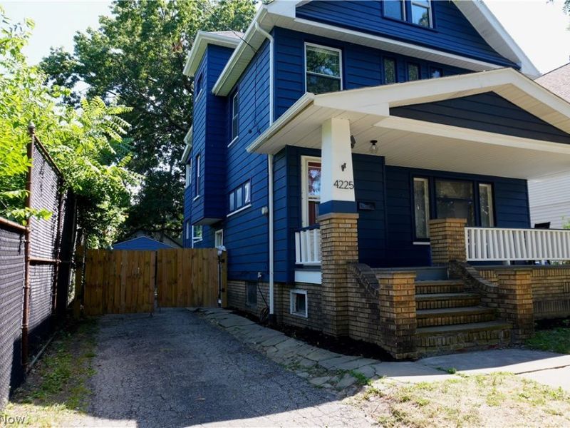 4225 Memphis Avenue, Cleveland, OH 44109 Photo 2