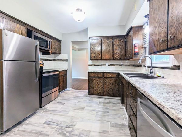820 14th Street W, Hastings, MN 55033