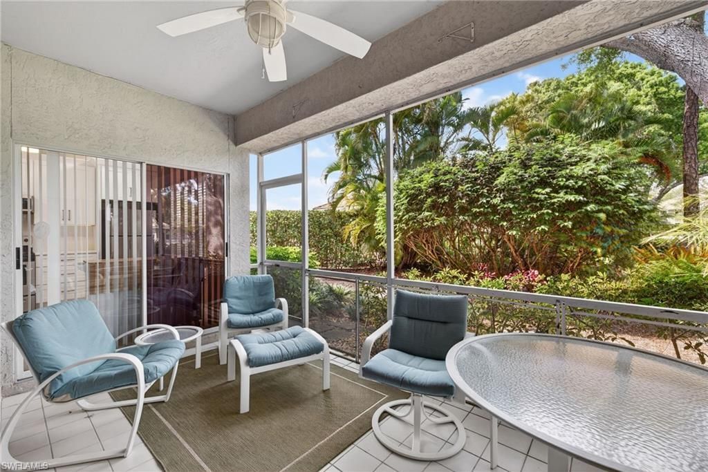 290 Emerald Bay Cir , Unit L7, Naples, FL 34110 Photo