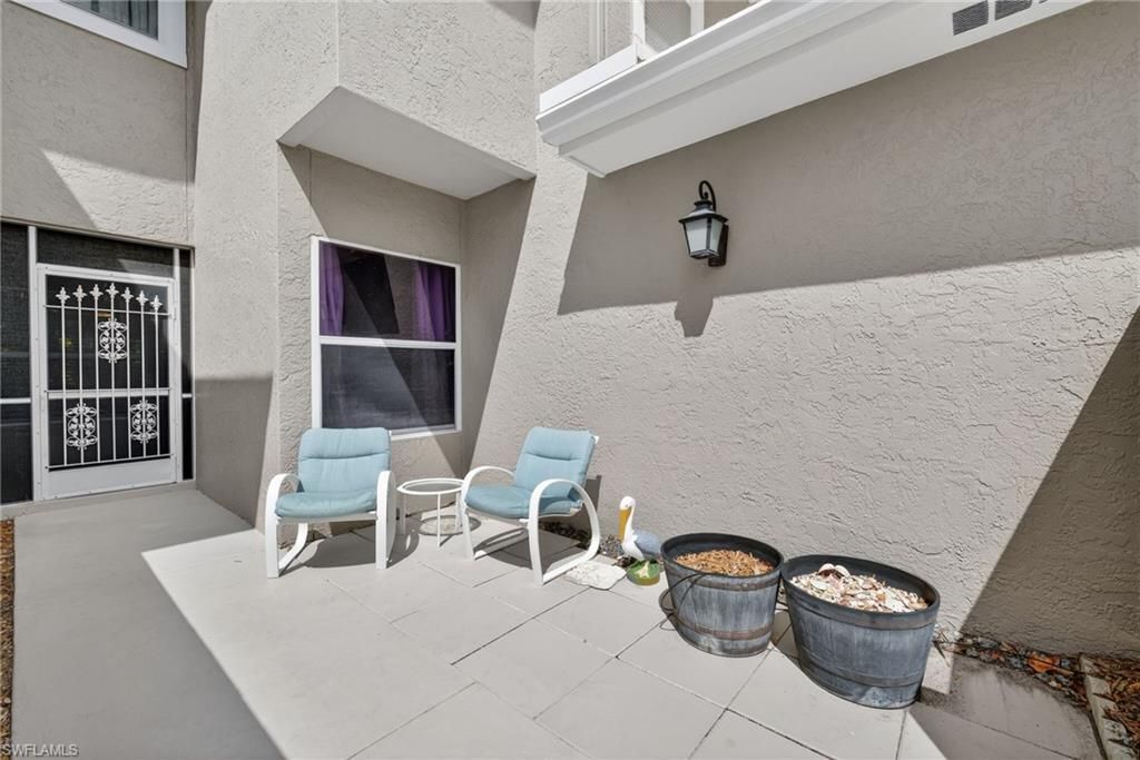 290 Emerald Bay Cir , Unit L7, Naples, FL 34110 Photo
