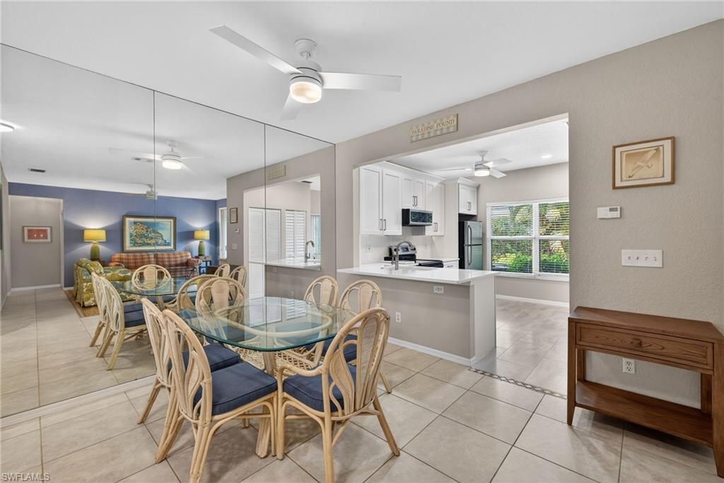 290 Emerald Bay Cir , Unit L7, Naples, FL 34110 Photo