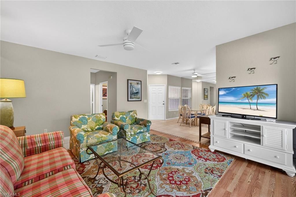 290 Emerald Bay Cir , Unit L7, Naples, FL 34110 Photo