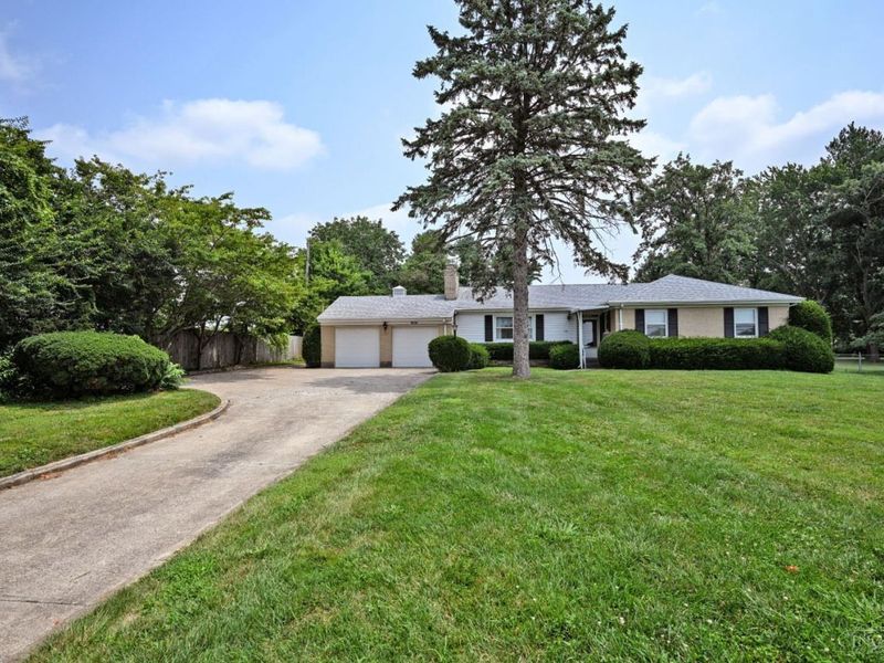 10650 Pippin Road, Colerain Township, OH 45231 Photo 2
