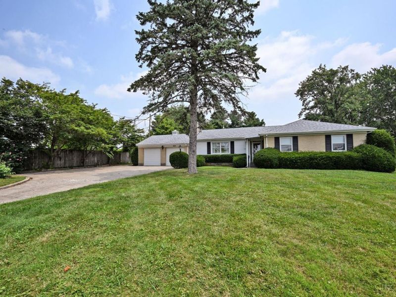 10650 Pippin Road, Colerain Township, OH 45231 Photo 3