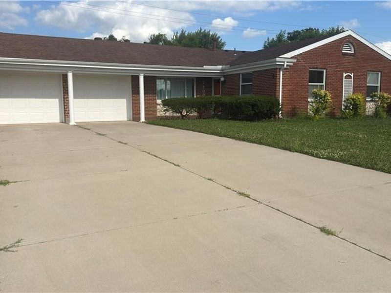 7100 Old Troy Pike, Huber Heights, OH 45424 Photo 4