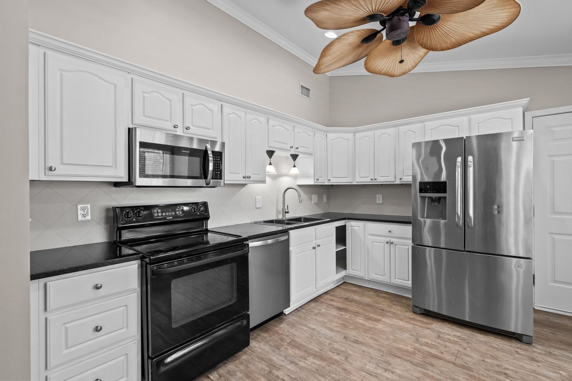 9701 Ashley Ln.  Photo 11