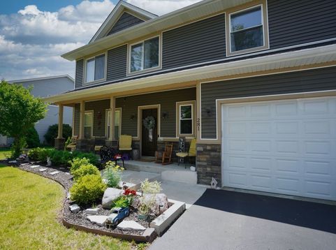 Main Photo