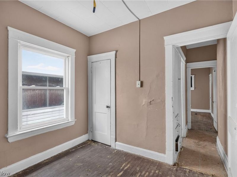 12000 Kinsman Road , Cleveland, OH 44120 Photo 18