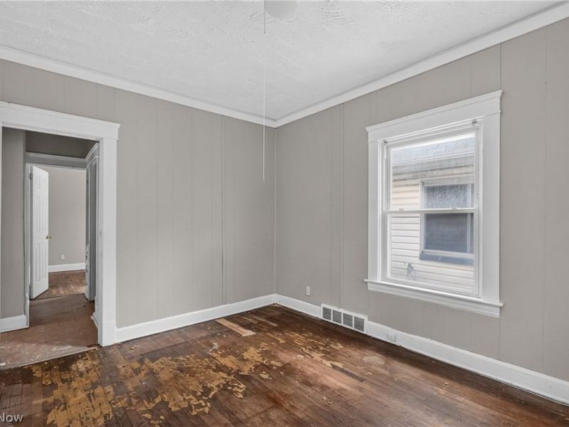 12000 Kinsman Road , Cleveland, OH 44120 Photo 28