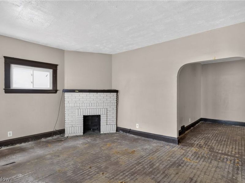 12000 Kinsman Road , Cleveland, OH 44120 Photo 8
