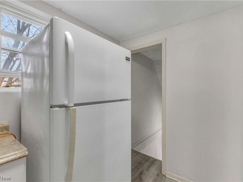 3305 Roanoke Avenue , Cleveland, OH 44109 Photo 12