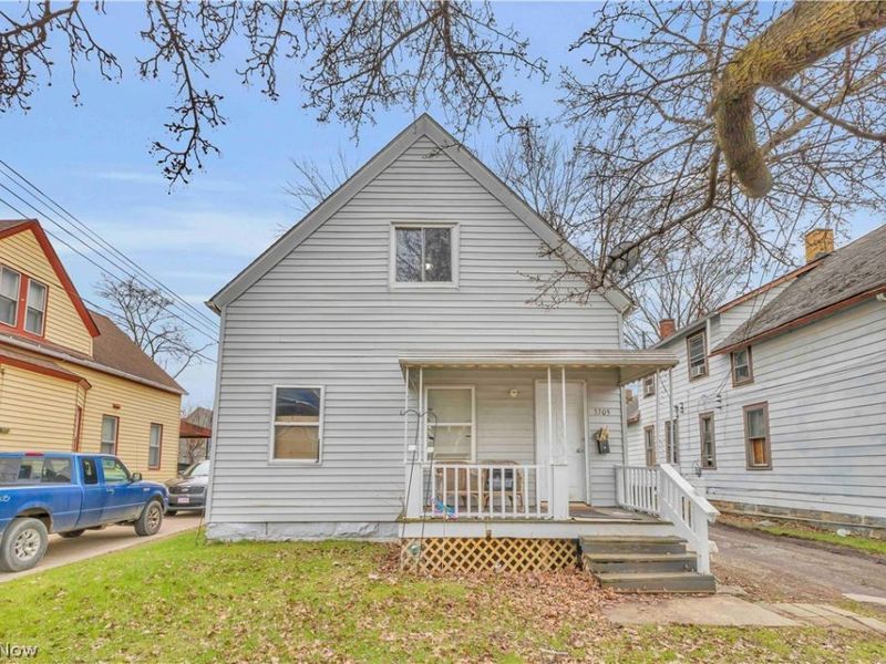3305 Roanoke Avenue , Cleveland, OH 44109 Photo 2