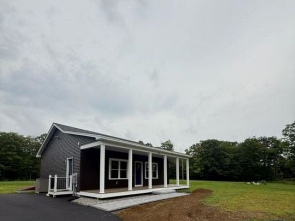 629 Clough Hill Road, Unit B, Loudon, NH 03307