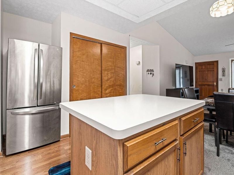 1406 Pegwood Drive, Columbus, OH 43229 Photo 5