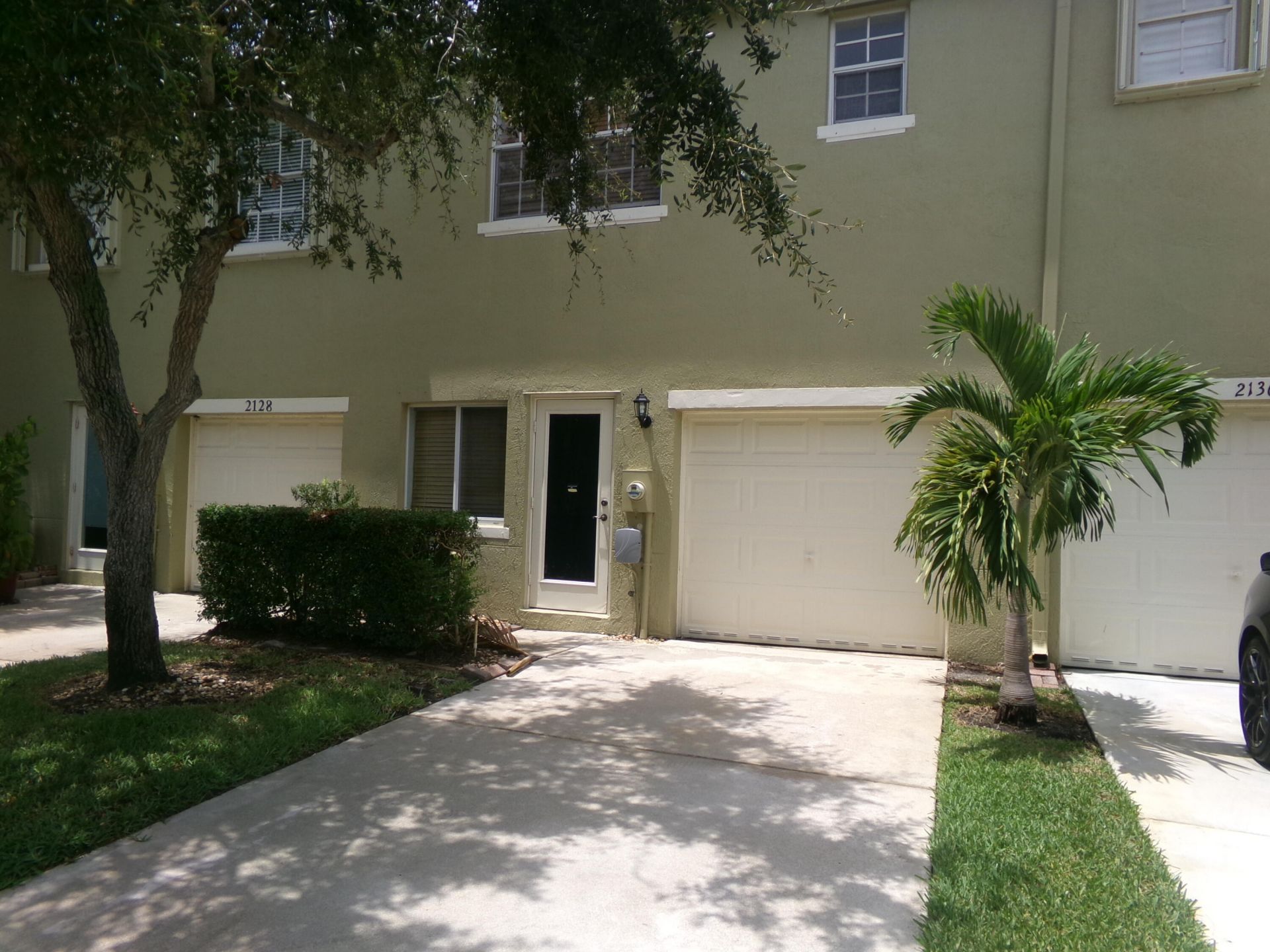 2132 SE Eatonville Drive, Port Saint Lucie, FL 34952 Photo
