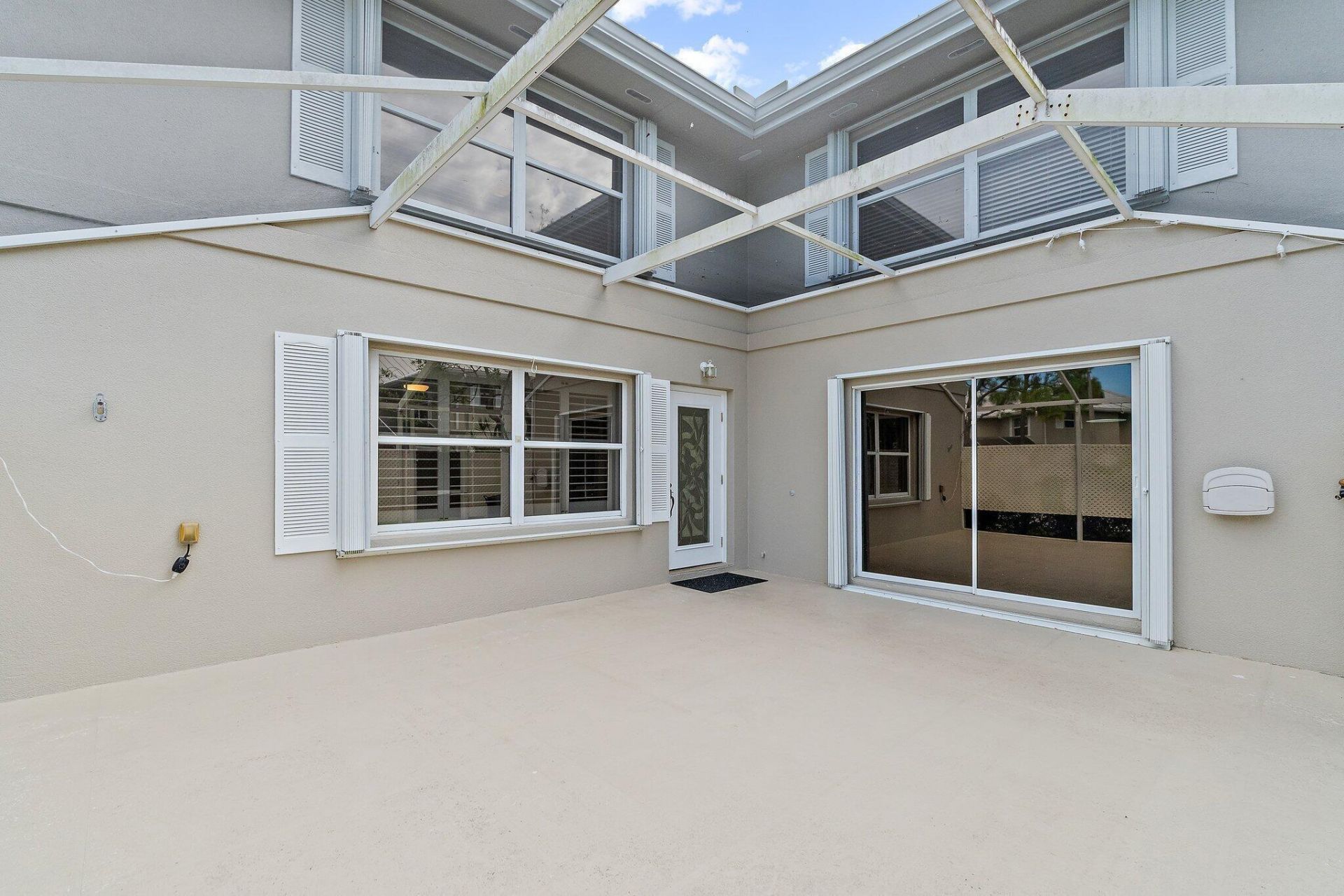 2406 SW Danbury Lane, Palm City, FL 34990 Photo