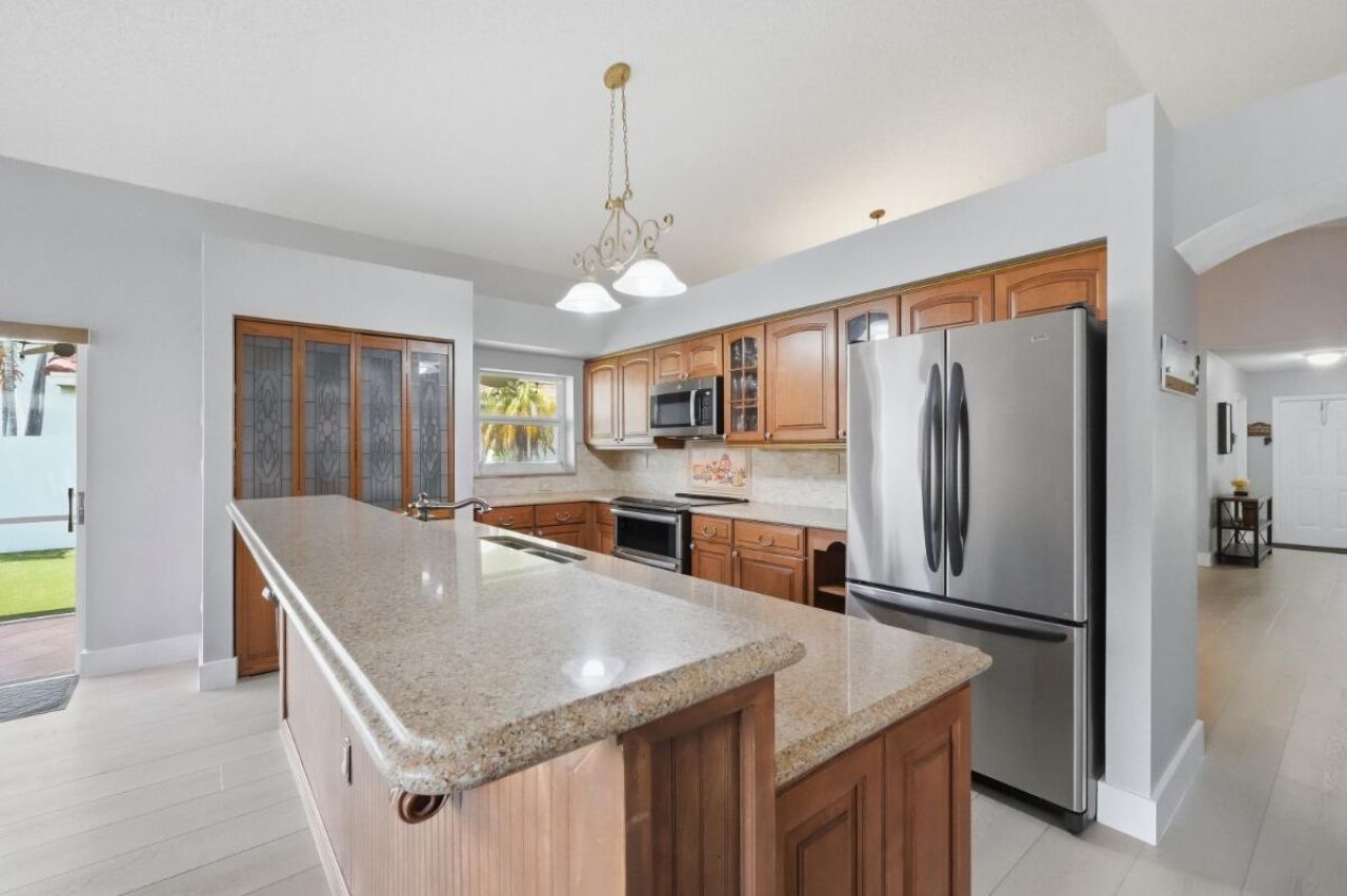 12564 NW 10th Place, Sunrise, FL 33323 Photo