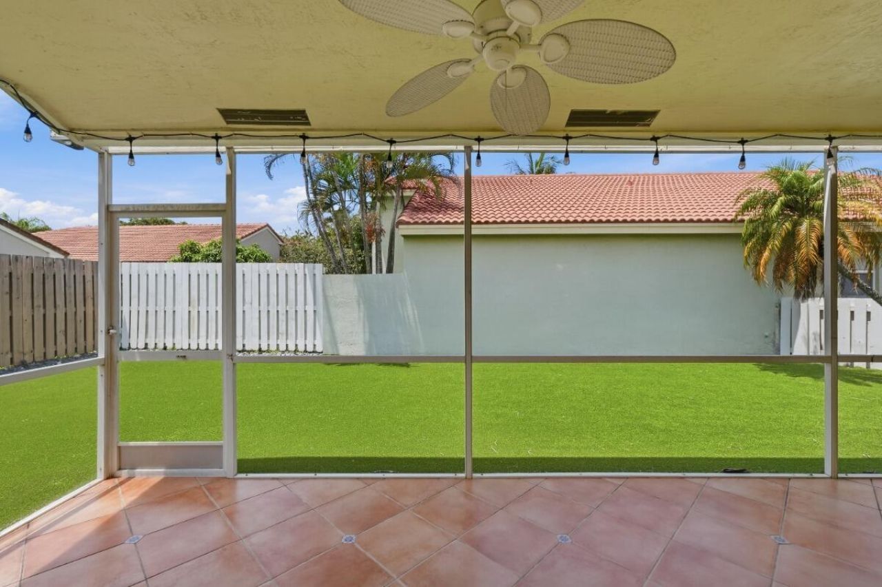 12564 NW 10th Place, Sunrise, FL 33323 Photo