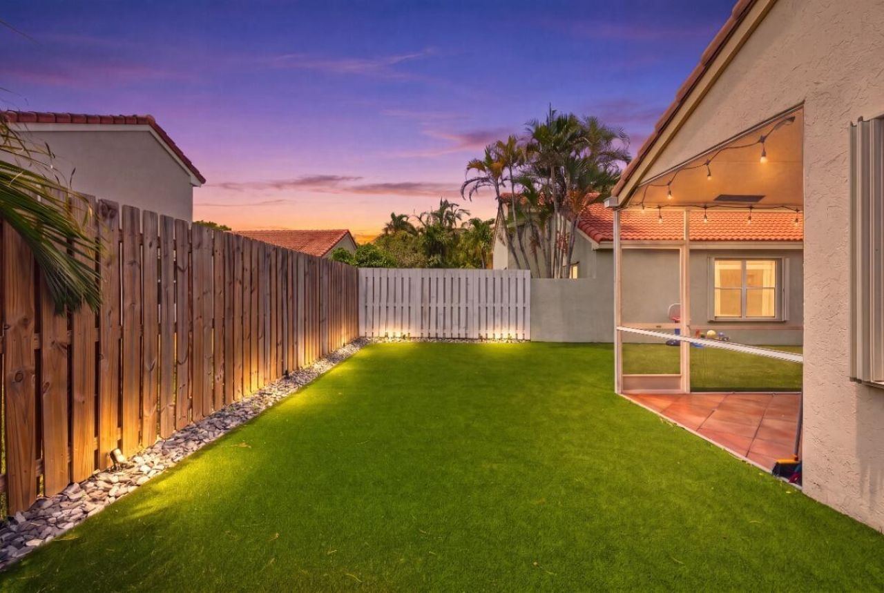12564 NW 10th Place, Sunrise, FL 33323 Photo