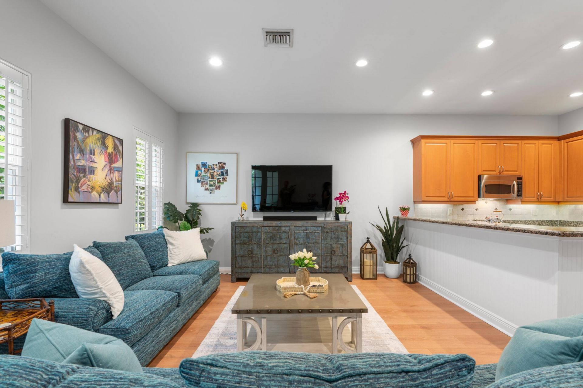 1057 E Heritage Club Circle, Delray Beach, FL 33483 Photo