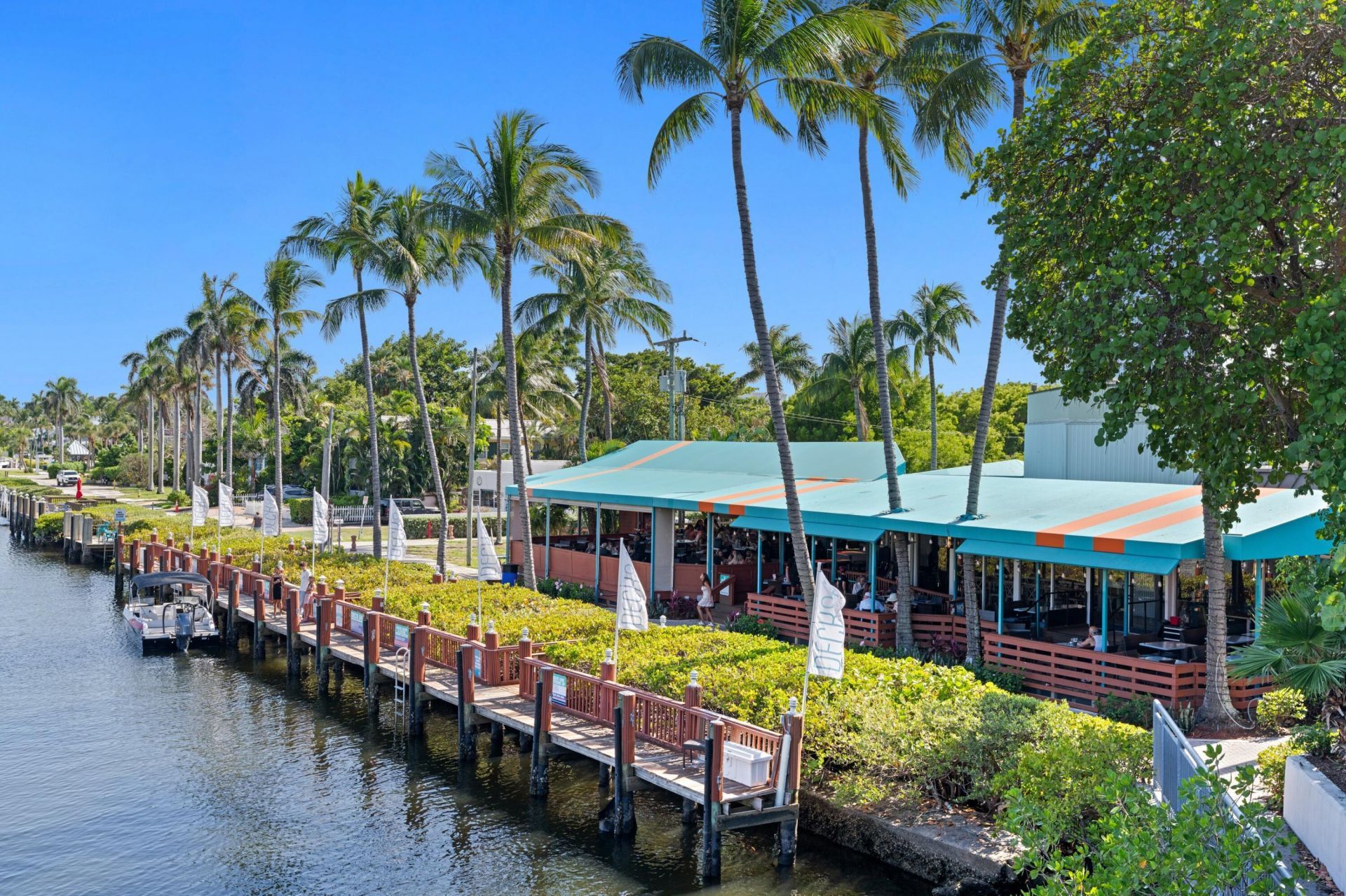 1057 E Heritage Club Circle, Delray Beach, FL 33483 Photo