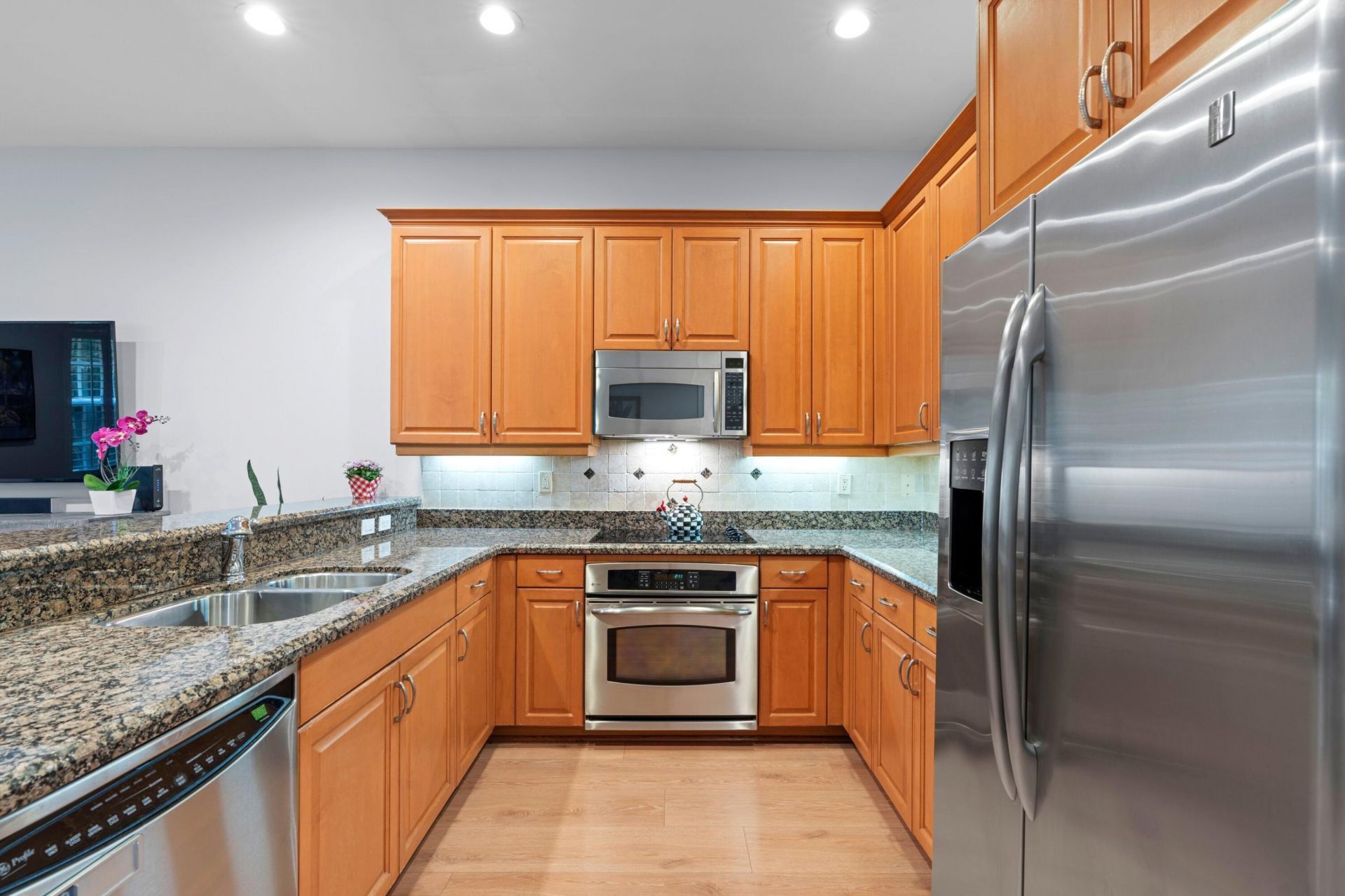 1057 E Heritage Club Circle, Delray Beach, FL 33483 Photo