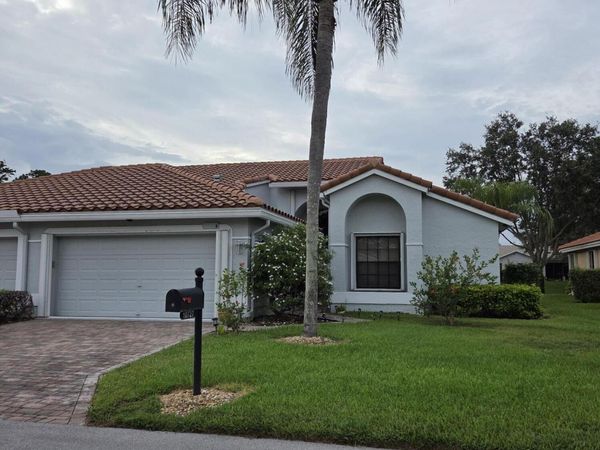 10727 Ladypalm Lane, Unit B, Boca Raton, FL 33498