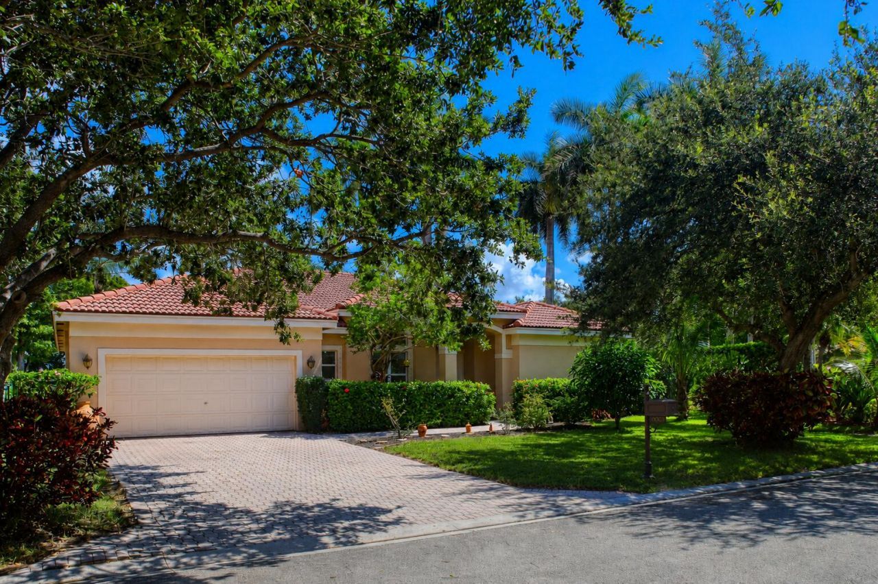 10303 NW 54th Place, Coral Springs, FL 33076 Photo