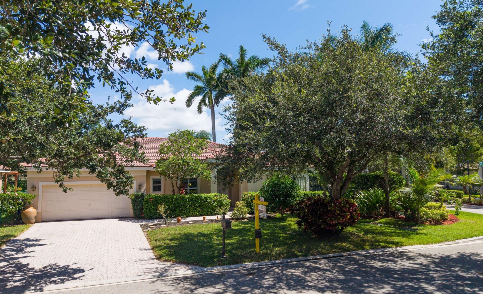 10303 NW 54th Place, Coral Springs, FL 33076 Photo