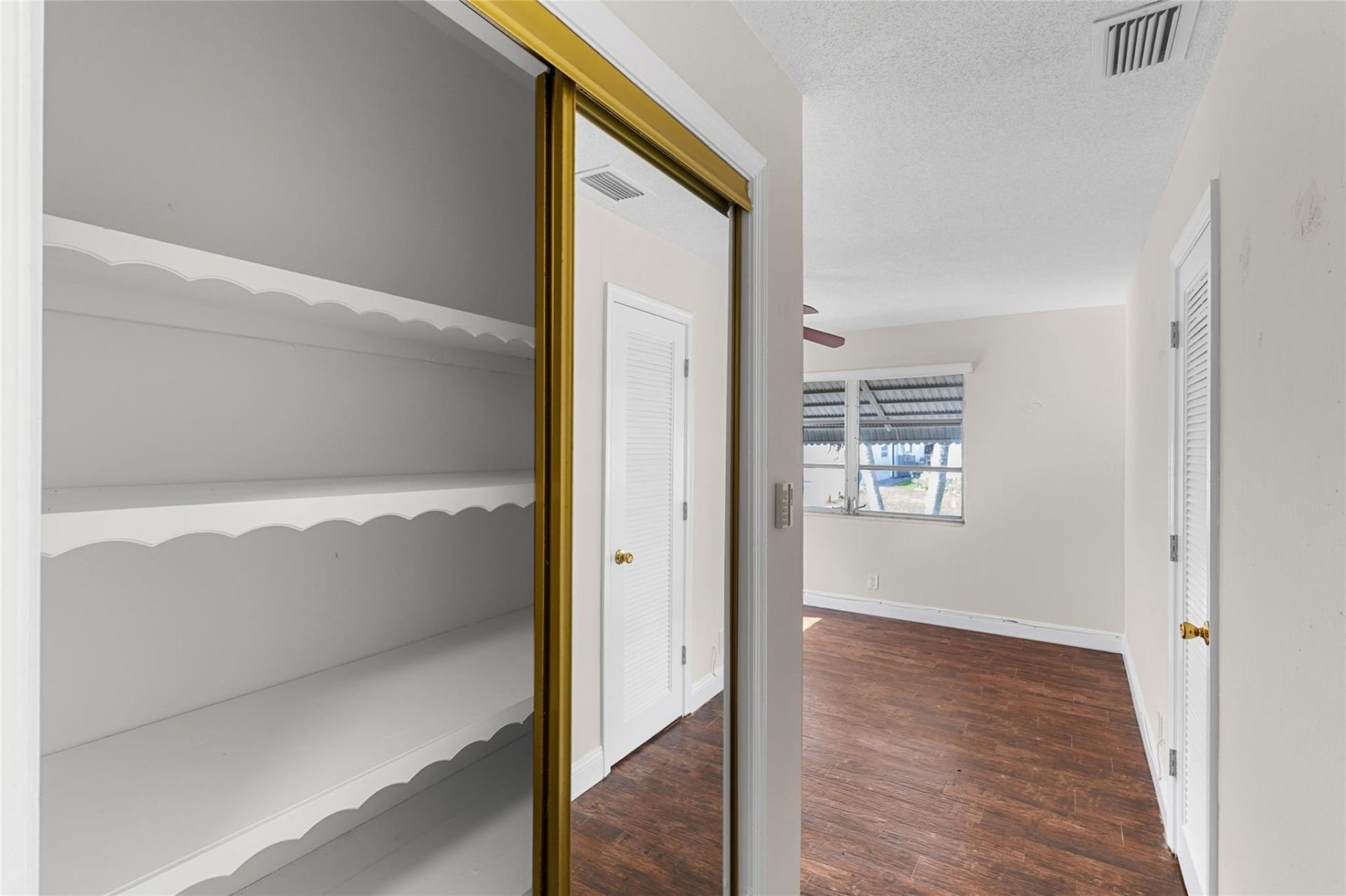 5710 NW 68th Terrace, Tamarac, FL 33321 Photo