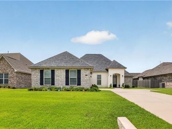 103 CYPRESS PARK Lane , Belle Chasse, LA 70037